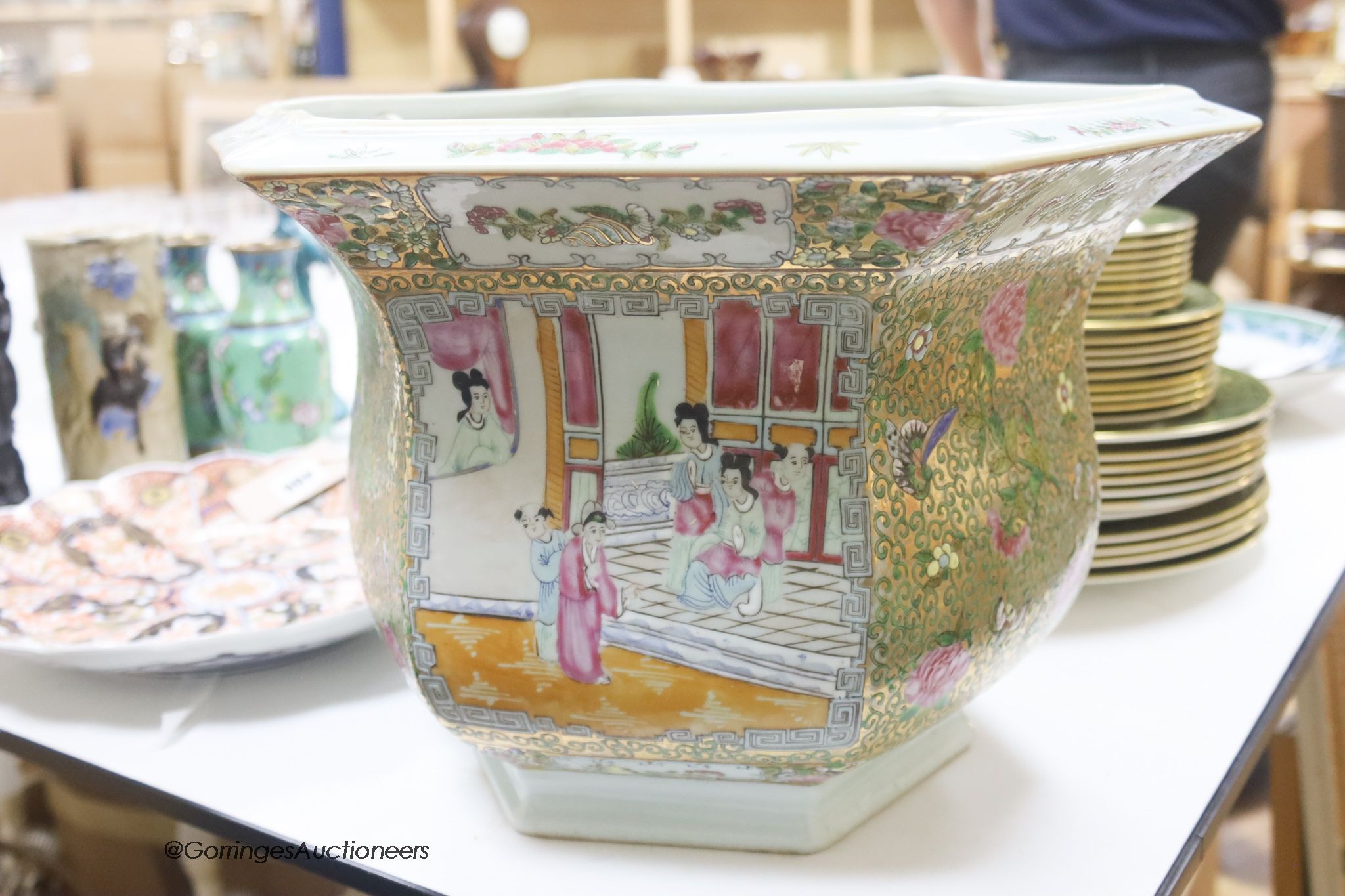 A Chinese famille rose jardiniere, height 29cm, and a Japanese imari dish